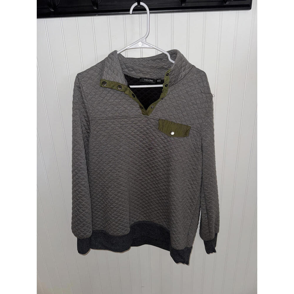 Doe & Rae Quilted Pullover Sweatshirt with Snap Button Detail